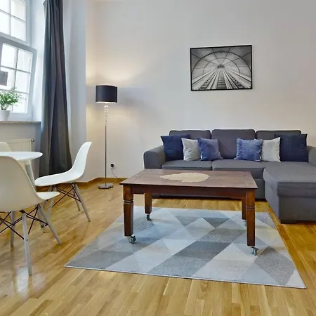 Argentis Rynek 24 M 2 Apartment *